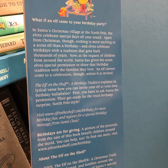 The Elf on the Shelf Birthday Tradition Book Blue Eyed Boy Hardback Book - Picture 3 of 8